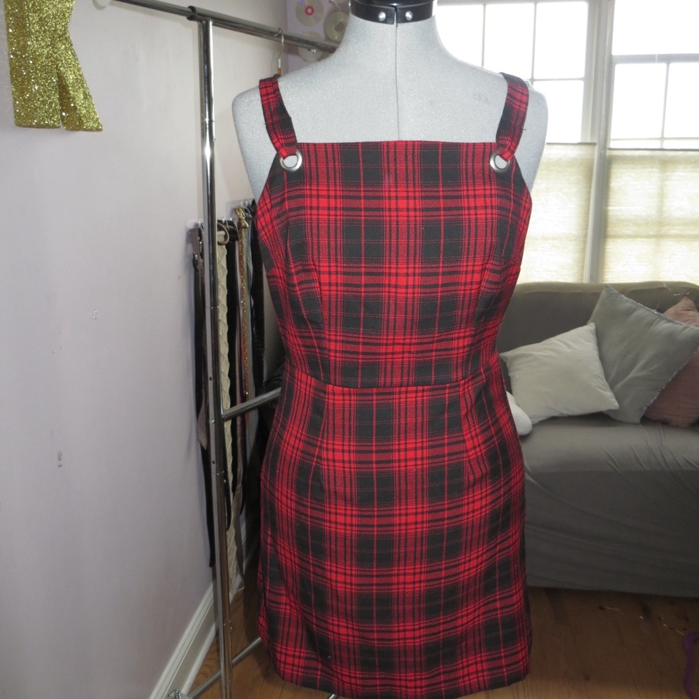 Chic Red and Black Plaid Dress